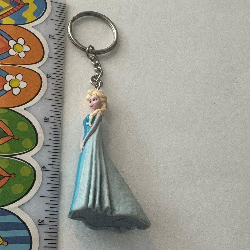 Disney Frozen Elsa Blue Ice Princess Dress‎ Keychain